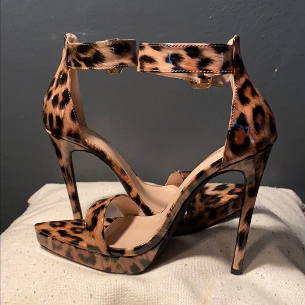 Size 6.5 Never Worn Open Toe Ultra High Heels
